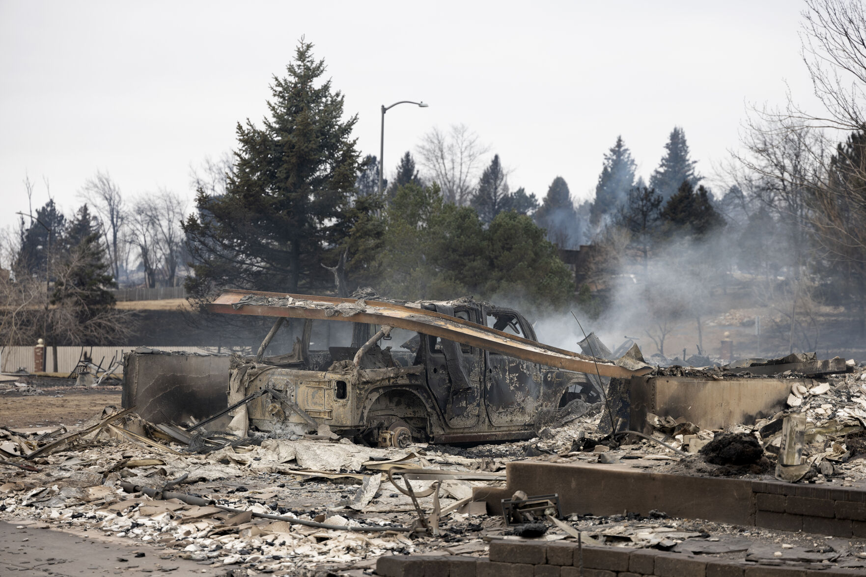 010122-news-LouisvilleFiresGlenPayne17.JPG